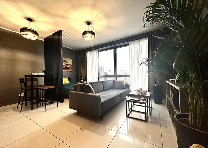 Krawiecka ~ 400m Main Square ~ Self Check-in 20h 브로츠와프