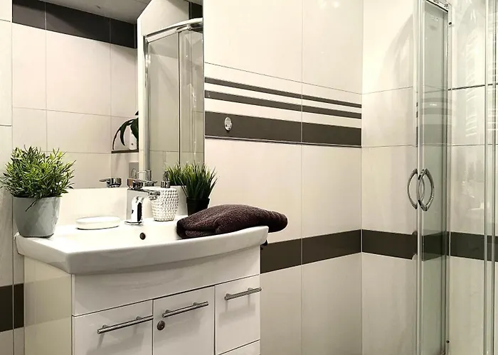 Krawiecka ~ 400m Main Square ~ Self Check-in 20h * 브로츠와프