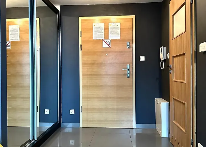 Krawiecka ~ 400m Main Square ~ Self Check-in 20h * 브로츠와프