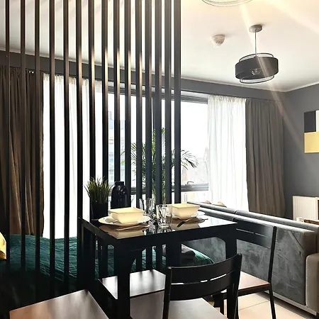 Apartamento Krawiecka ~ 400m Main Square ~ Self Check-in 20h Wrocław